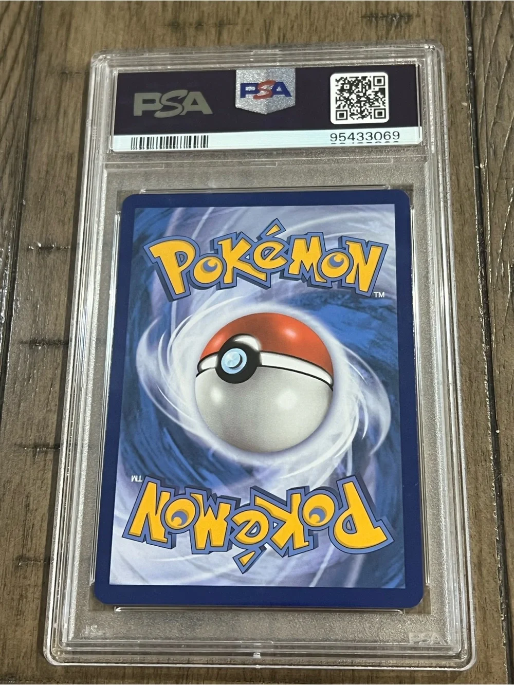 Radiant Charizard Pokémon GO Holo Card - PSA 8